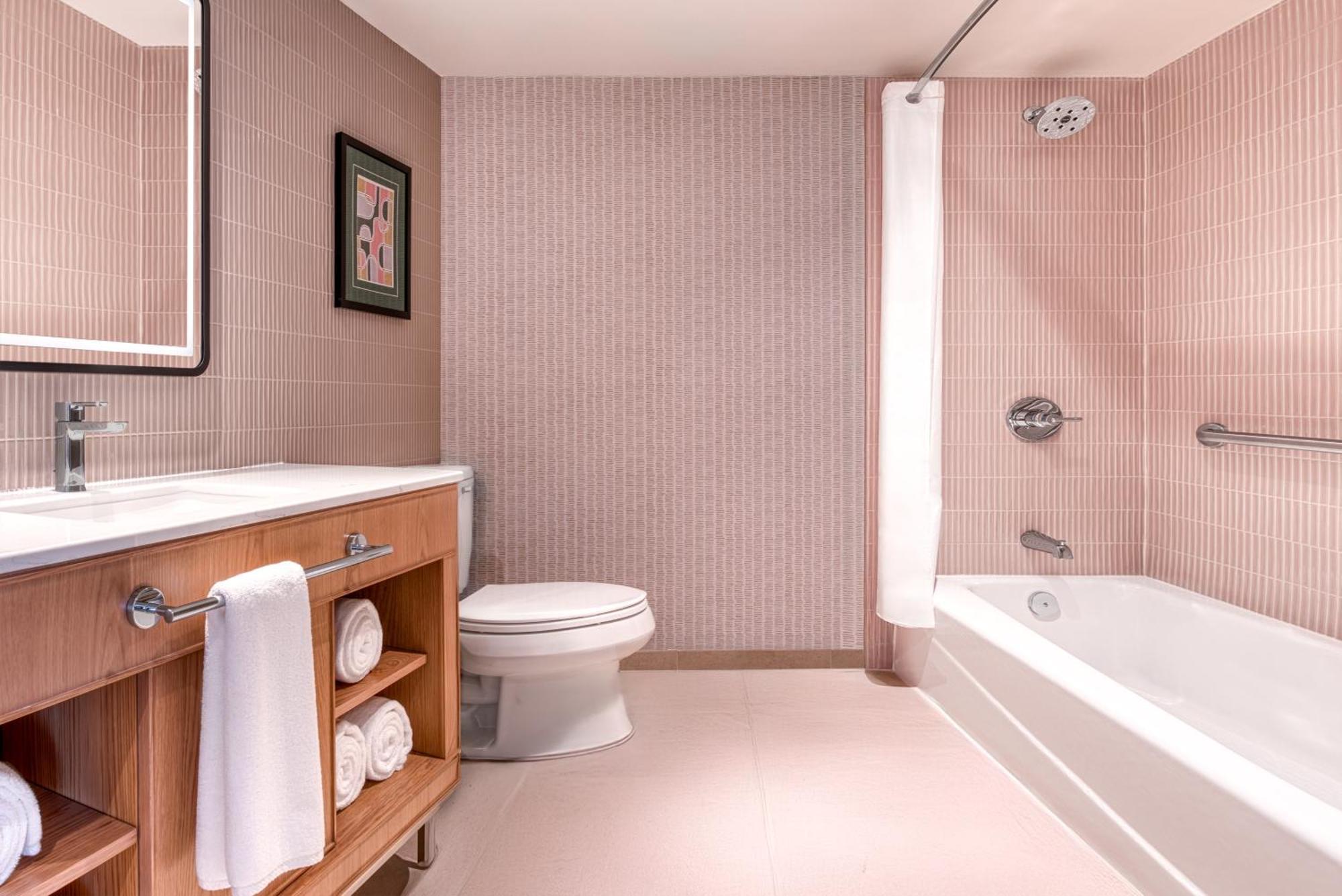 Toor Hotel Toronto, Part Of Jdv By Hyatt Экстерьер фото